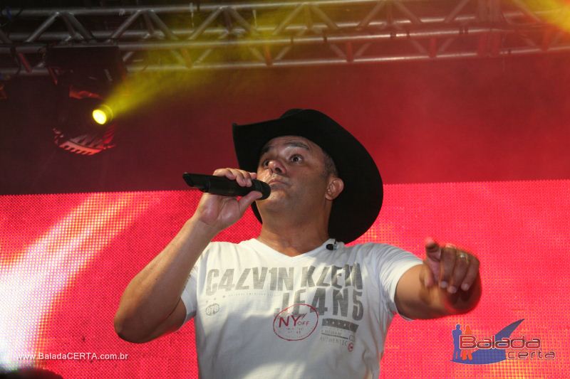 Balada: Show de Rio Negro & Solim�es na Via Stadium em Taguatinga - DF