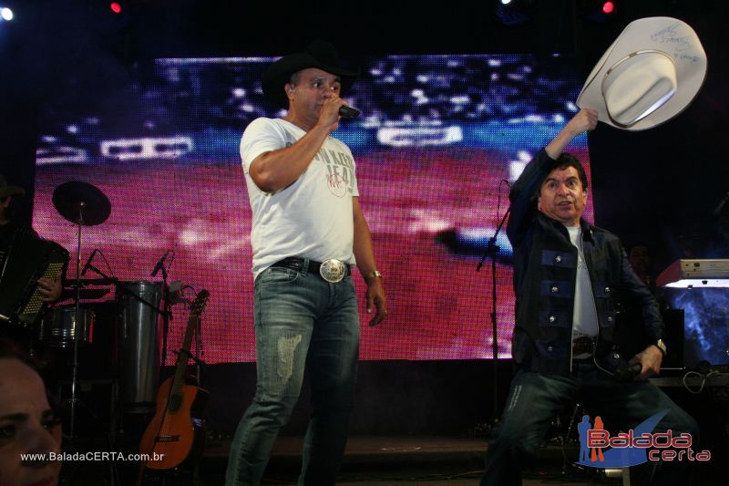 Balada: Show de Rio Negro & Solim�es na Via Stadium em Taguatinga - DF