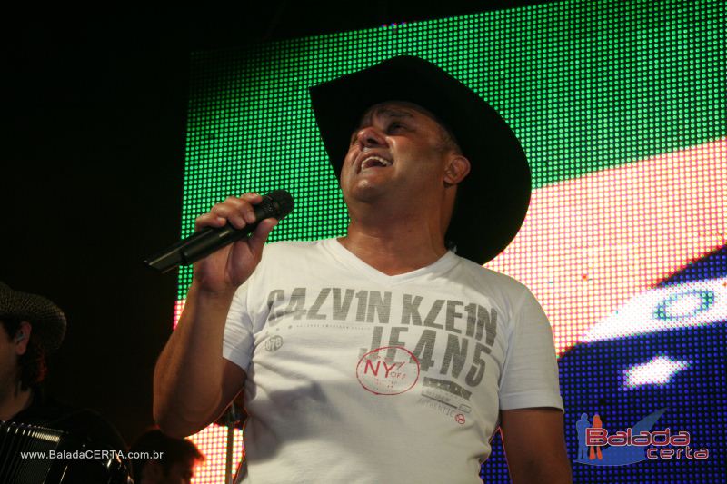 Balada: Show de Rio Negro & Solim�es na Via Stadium em Taguatinga - DF