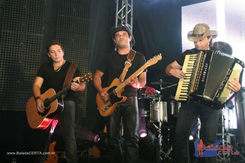 Balada: Show de Rio Negro & Solim�es na Via Stadium em Taguatinga - DF
