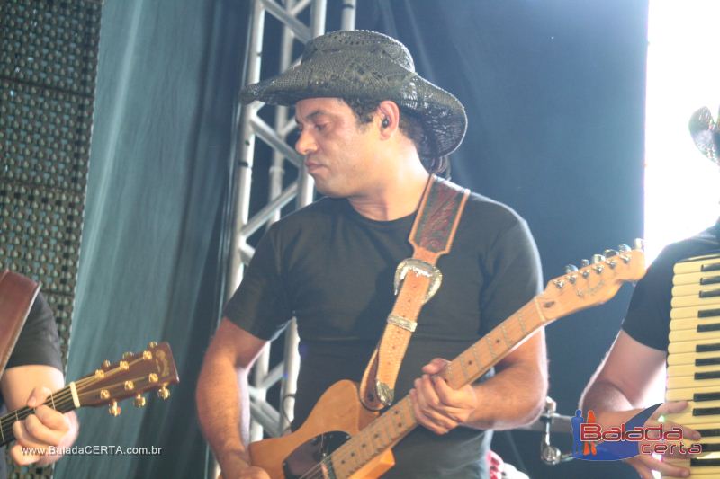Balada: Show de Rio Negro & Solim�es na Via Stadium em Taguatinga - DF