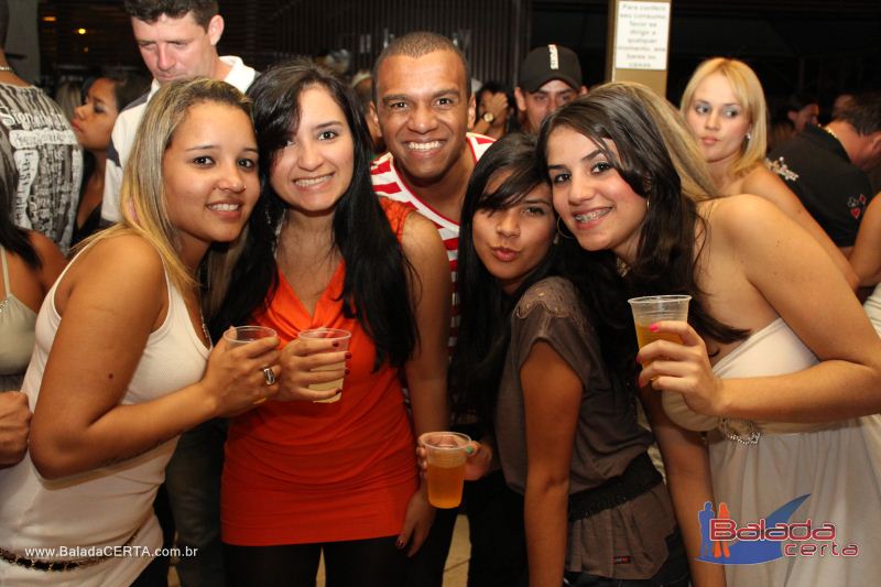 Balada: Show de Leo Magalh�es na Via Stadium em Taguatinga - DF