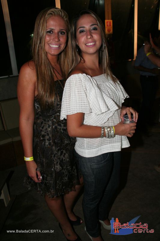 Balada: Show de Z� Henrique & Gabriel na Via Stadium em Taguatinga - DF