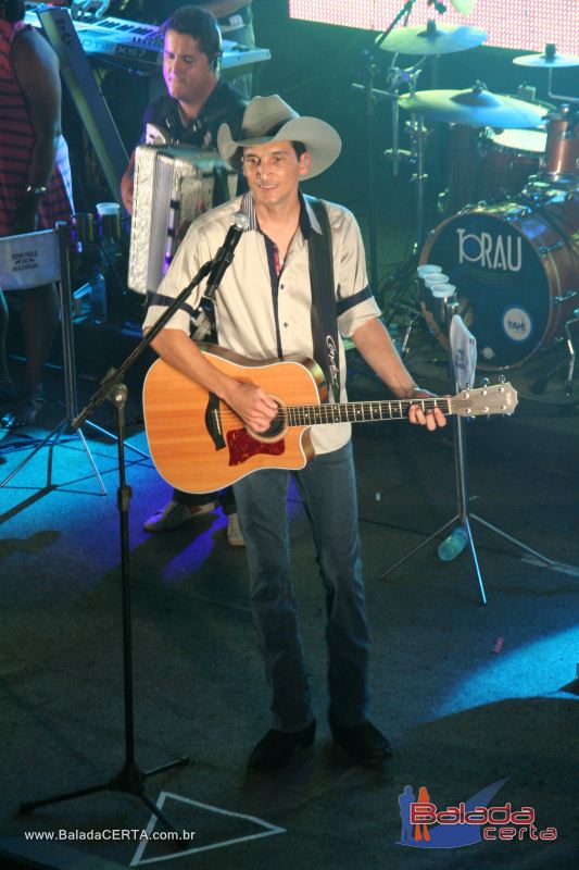 Balada: Show de Z� Henrique & Gabriel na Via Stadium em Taguatinga - DF