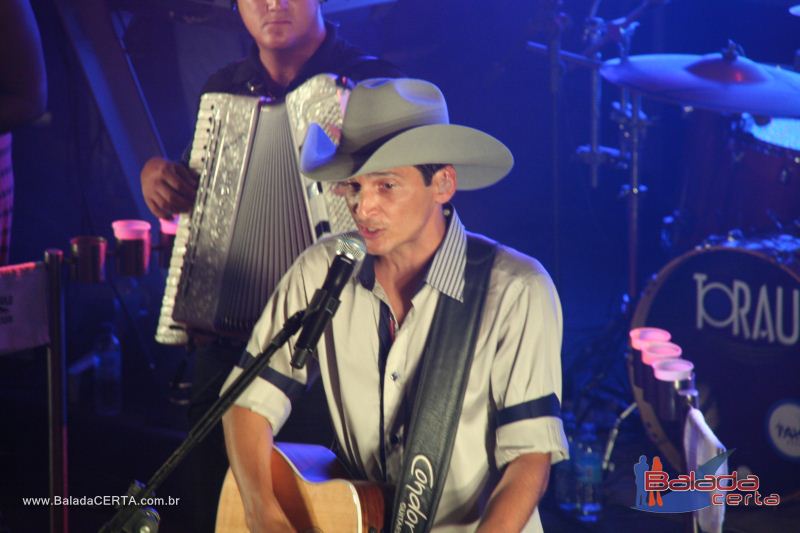 Balada: Show de Z� Henrique & Gabriel na Via Stadium em Taguatinga - DF