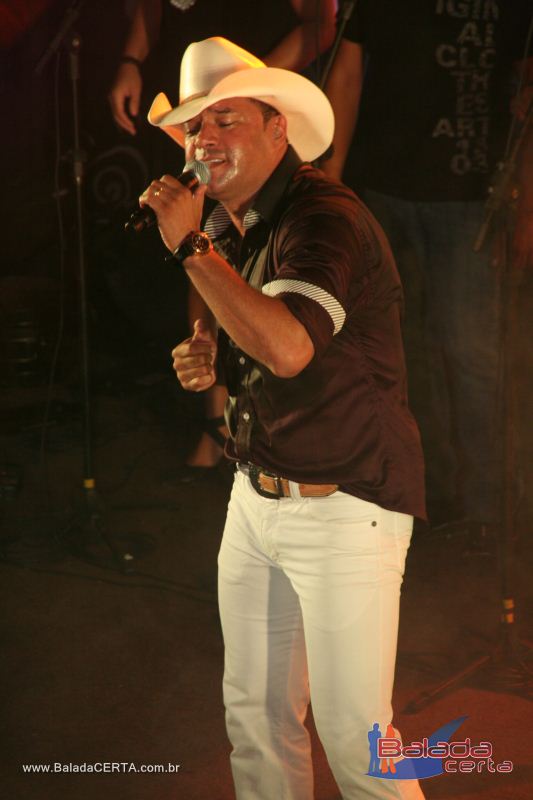 Balada: Show de Z� Henrique & Gabriel na Via Stadium em Taguatinga - DF