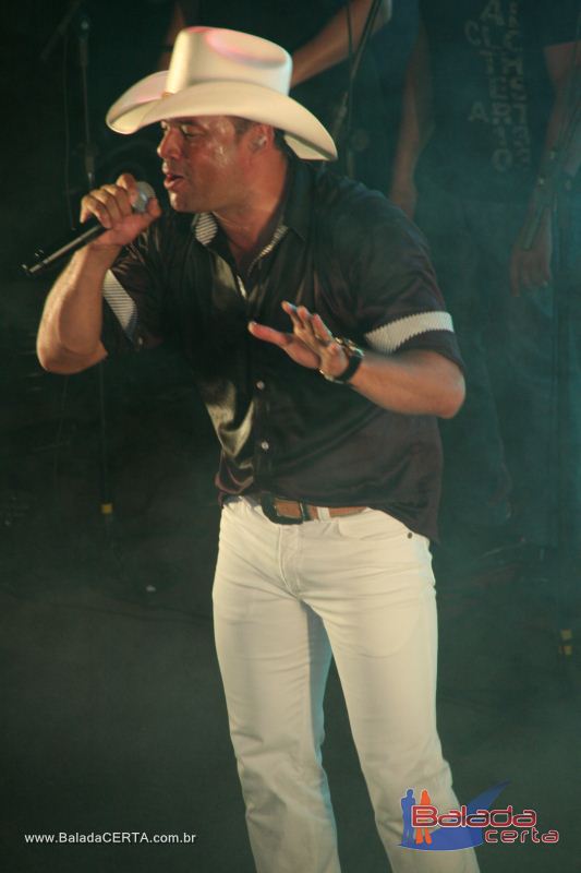 Balada: Show de Z� Henrique & Gabriel na Via Stadium em Taguatinga - DF