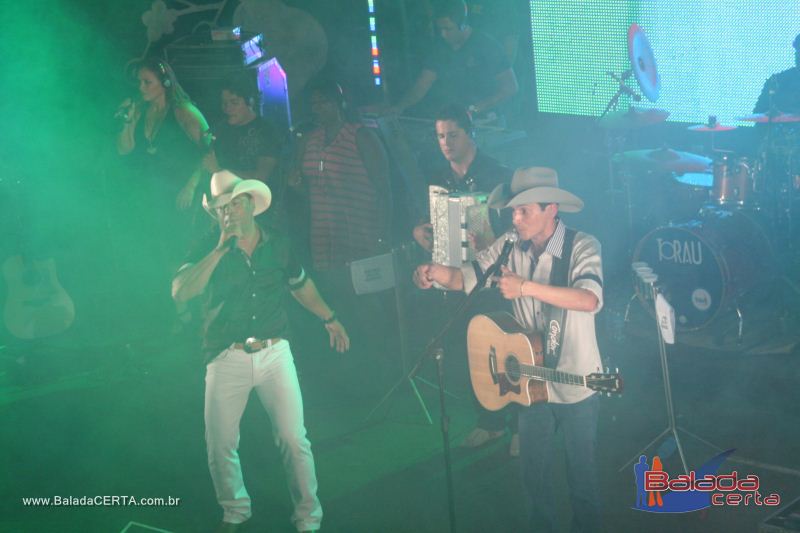 Balada: Show de Z� Henrique & Gabriel na Via Stadium em Taguatinga - DF