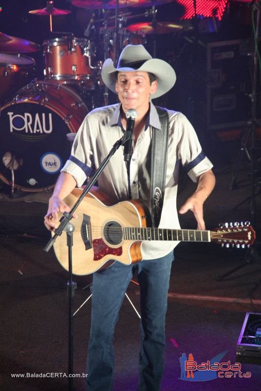Balada: Show de Z� Henrique & Gabriel na Via Stadium em Taguatinga - DF