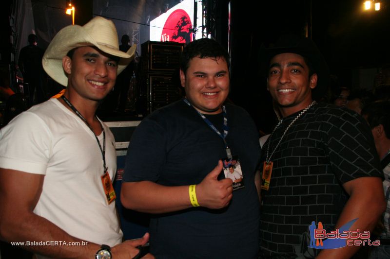 Balada: Show de Z� Henrique & Gabriel na Via Stadium em Taguatinga - DF