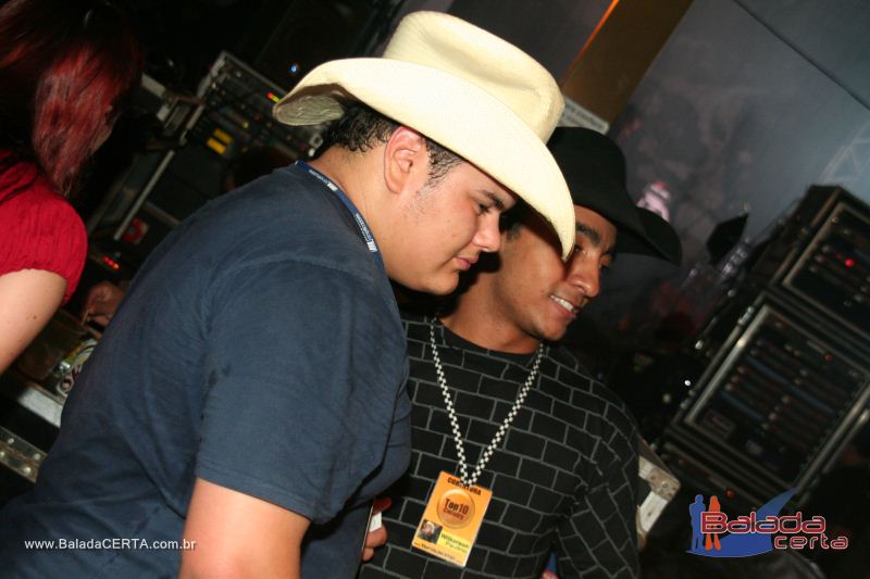 Balada: Show de Z� Henrique & Gabriel na Via Stadium em Taguatinga - DF
