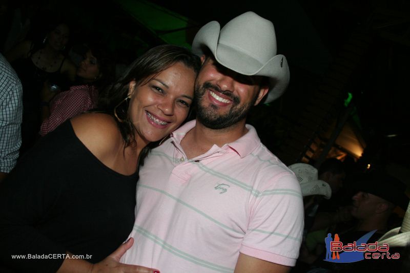 Balada: Show de Z� Henrique & Gabriel na Via Stadium em Taguatinga - DF