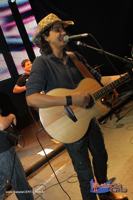 Balada: Show de Em�lio & Eduardo na Via Stadium em Taguatinga - DF