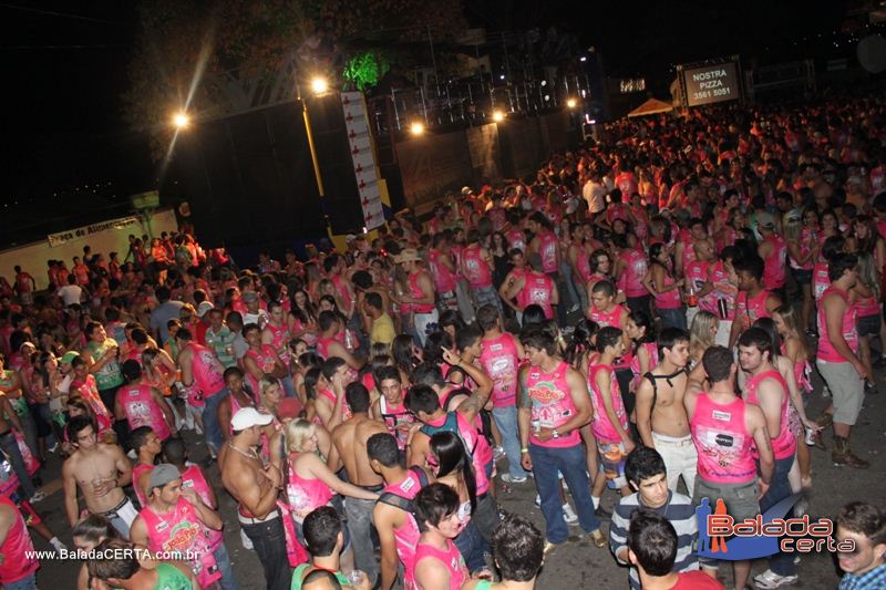 Balada: Fotos de Jo�o Pir� - MG