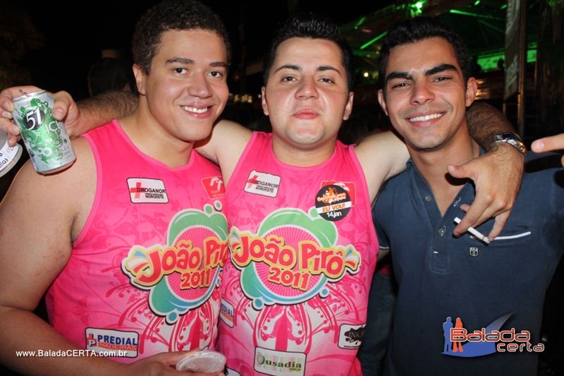 Balada: Fotos de Jo�o Pir� - MG