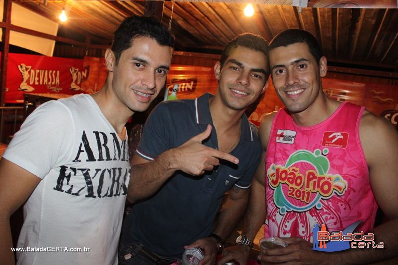 Balada: Fotos de Jo�o Pir� - MG