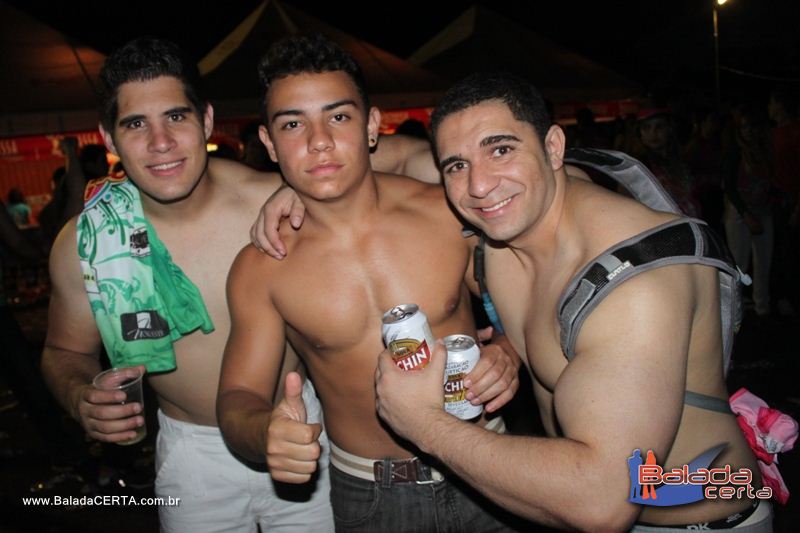 Balada: Fotos de Jo�o Pir� - MG