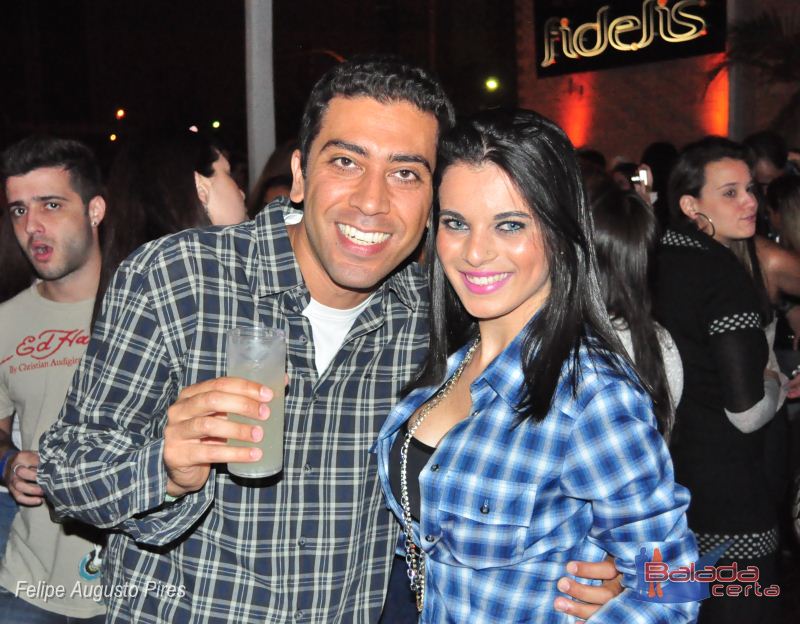 Balada: Fotos do Sertanejo Universitrio Top no Bar Fidelis em So Paulo/SP