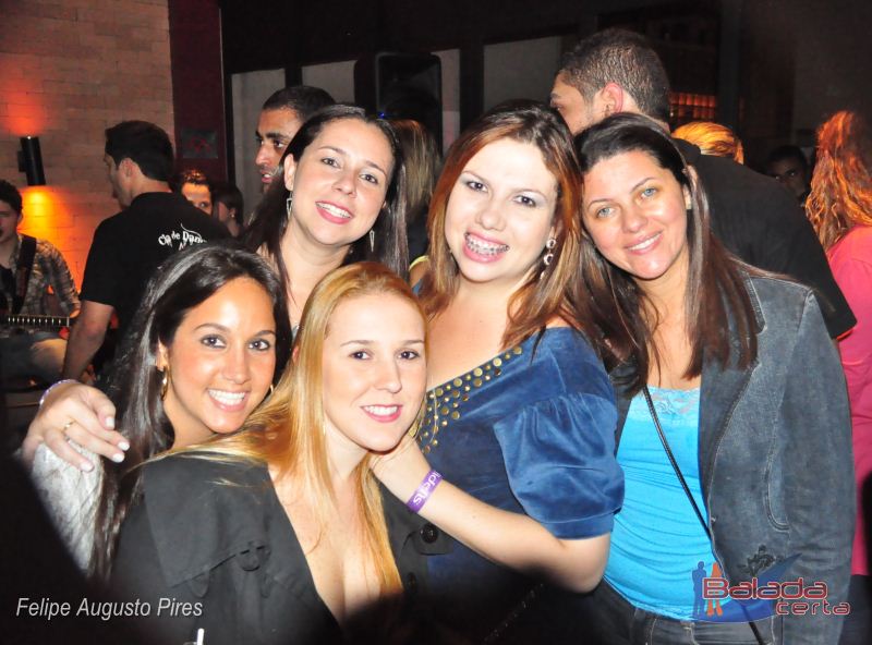 Balada: Fotos do Sertanejo Universitrio Top no Bar Fidelis em So Paulo/SP