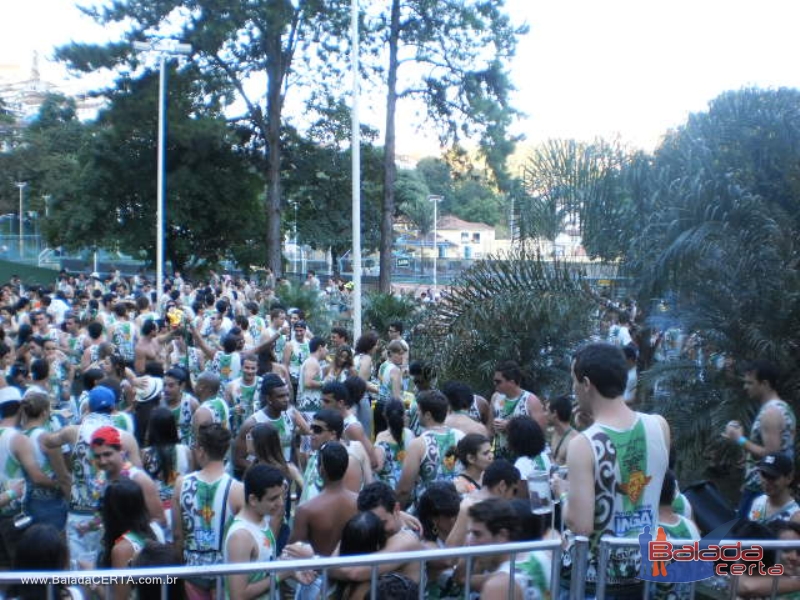 Balada: Fotos do Carnaval 2012 com o Bloco K-Lango Doido em Ouro Preto / Minas Gerais