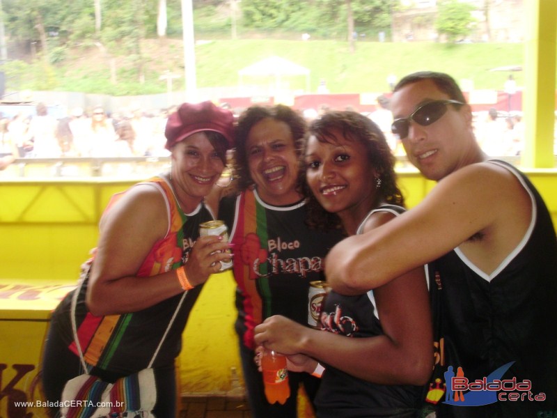 Balada: Fotos do Bloco Chapado no Carnaval de Ouro Preto / MG com a presena de PAULLA MIRELLA(AX), NATIRUTS e DJ RHOMMEL