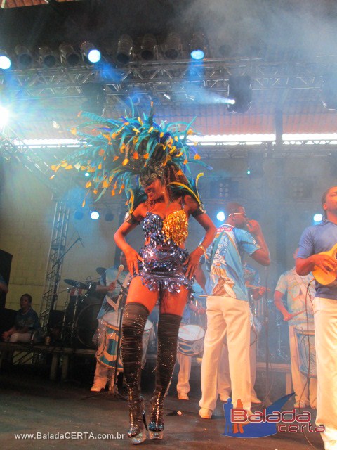 Balada: Bloco K-Lango Doido com Show da Gaiola das Popozudas, Bateria da G.R.E.S Portela e da Priscilla Freire com participao do ex-BBB Rodrigo   no Carnaval 2013 em Ouro Preto / MG