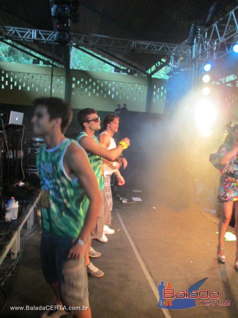 Balada: Bloco K-Lango Doido com Show da Gaiola das Popozudas, Bateria da G.R.E.S Portela e da Priscilla Freire com participao do ex-BBB Rodrigo   no Carnaval 2013 em Ouro Preto / MG