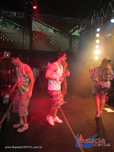 Balada: Bloco K-Lango Doido com Show da Gaiola das Popozudas, Bateria da G.R.E.S Portela e da Priscilla Freire com participao do ex-BBB Rodrigo   no Carnaval 2013 em Ouro Preto / MG