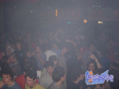 Balada: Fotos na The One Club