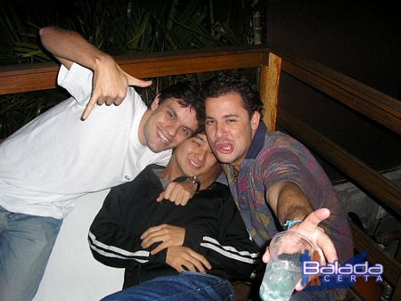 Balada: Fotos de Sexta-feira na Rave Orgy Session na The Week