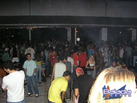Balada: Fotos de Sexta-feira na Rave Orgy Session na The Week