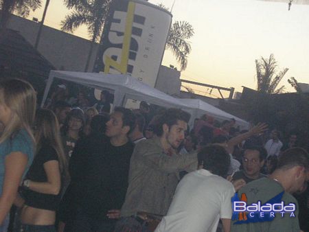 Balada: Fotos de Sexta-feira na Rave Orgy Session na The Week