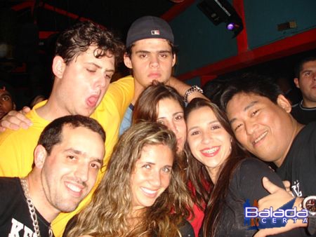 Balada: Fotos de quarta-feira no Lov.e