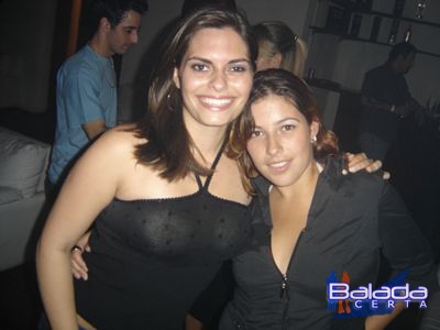 Balada: Fotos de Quinta-feira na Punto Disco Lounge