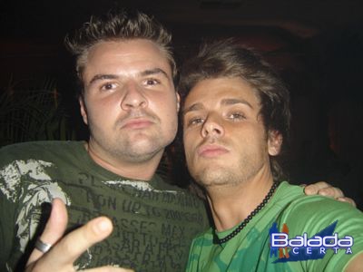 Balada: Fotos de Quinta-feira na Punto Disco Lounge