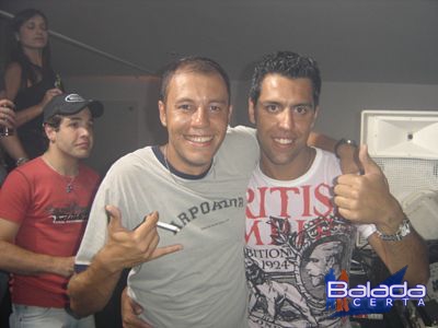 Balada: Fotos de Quinta-feira na Punto Disco Lounge