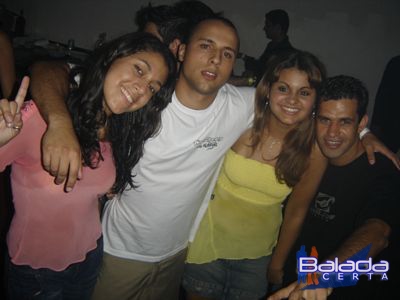 Balada: Fotos de Quinta-feira na Punto Disco Lounge