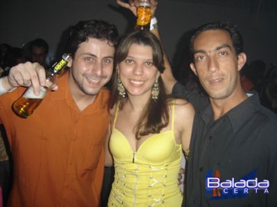 Balada: Fotos de Quinta-feira na Punto Disco Lounge