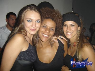 Balada: Fotos de Quinta-feira na Punto Disco Lounge