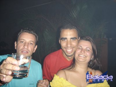 Balada: Fotos de Quinta-feira na Punto Disco Lounge