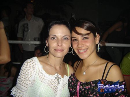 Balada: Fotos de Sexta-feira feriado, na Punto Disco Lounge