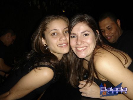 Balada: Fotos de Sexta-feira na Seasons Bar & Disco