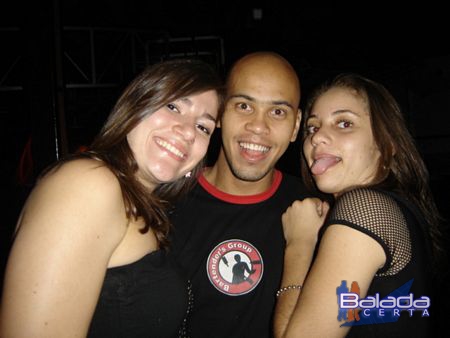 Balada: Fotos de Sexta-feira na Seasons Bar & Disco