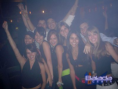 Balada: Fotos de Sbado na What Club