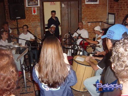 Balada: Fotos de Sbado no Gito Bar, com a banda Pulisamba