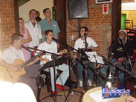 Balada: Fotos de Sbado no Gito Bar, com a banda Pulisamba