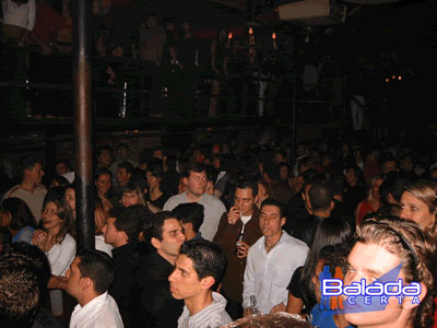 Balada: Fotos no Show Bar