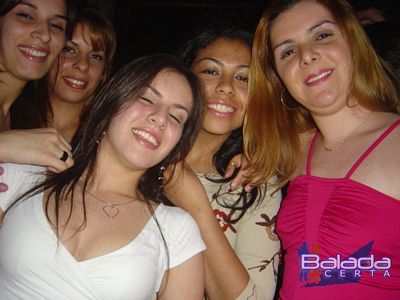 Balada: Fotos de Sbado no Show Bar Lounge