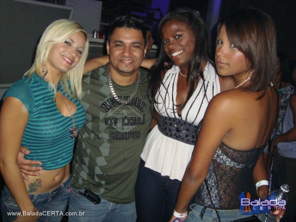 Balada: Fotos de sbado na Pacha em So Paulo/SP