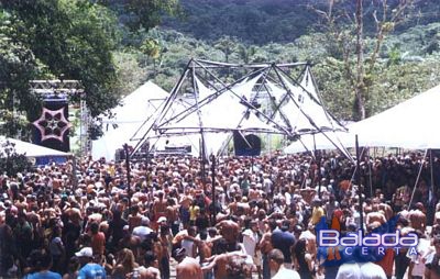 Balada: Fotos da Rave XXXperience - Juquehy Carnaval 2005